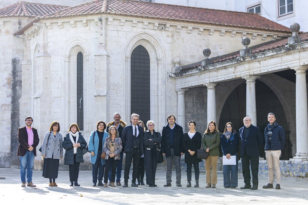 Secretária de Estado da Cultura visita Mosteiro de Odivelas
