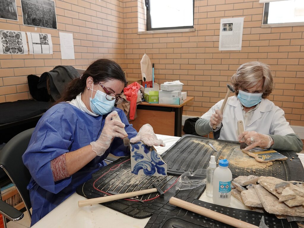 Programa de voluntariado promove património azulejar do concelho 