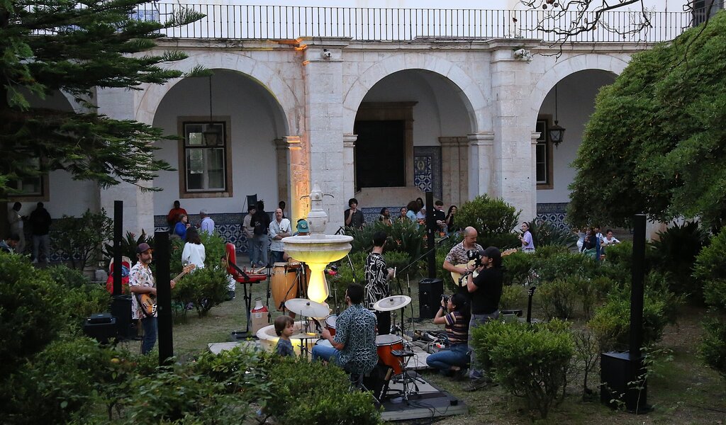 Banda Ela Jaguar atuou no Mosteiro de Odivelas