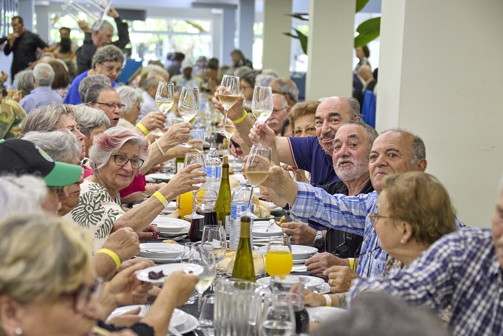 Passeio Sénior levou 2500 munícipes à zona de Fátima
